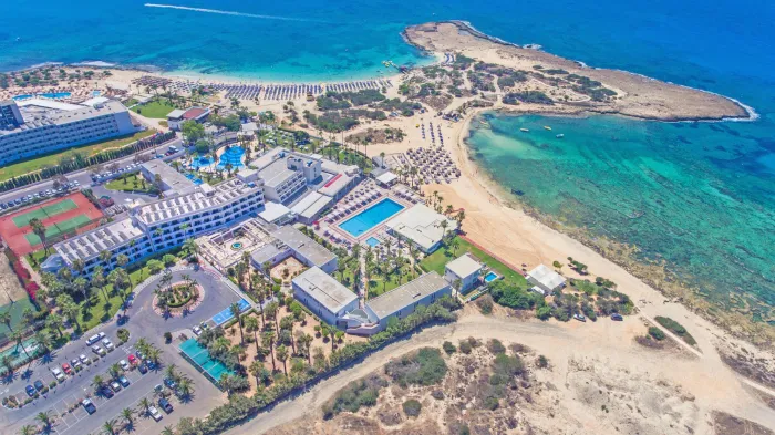 Dome Beach Hotel 4* - Ayia napa - Cipru