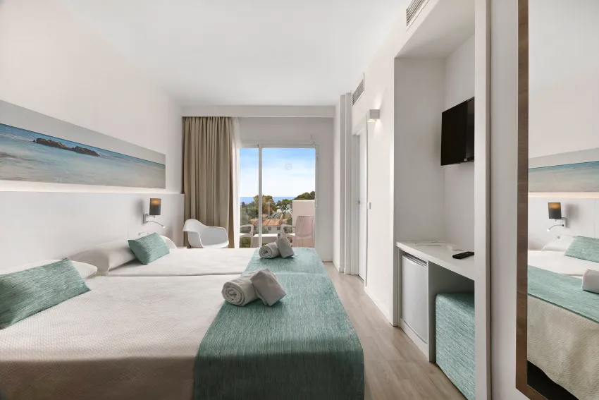 AluaSun Continental Park Hotel & Apartments 4*-9