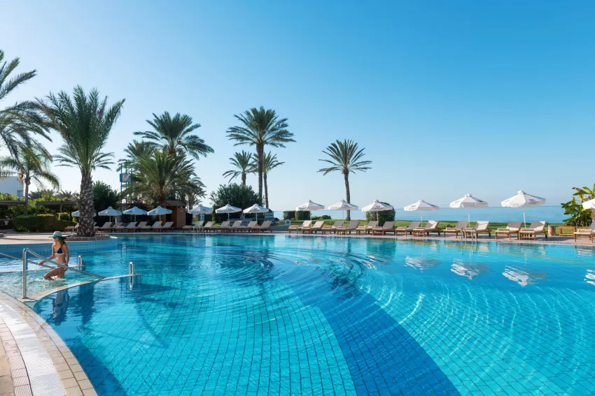 Constantinou Bros Athena Beach Hotel 4*-10
