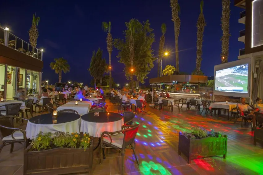 Eftalia Downtown 4*-24