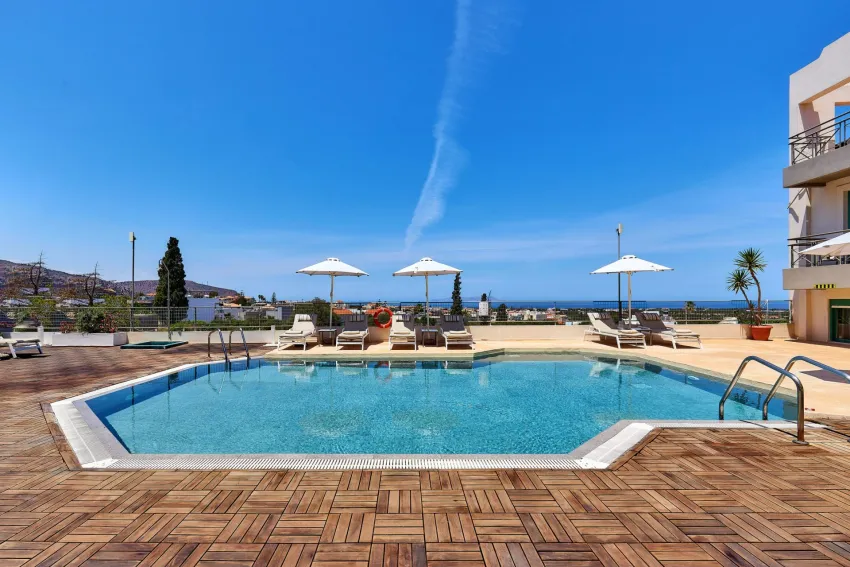 Bella Vista Apartments 4*-4