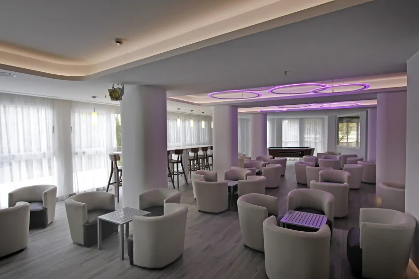 BG Pamplona Hotel 4*-12