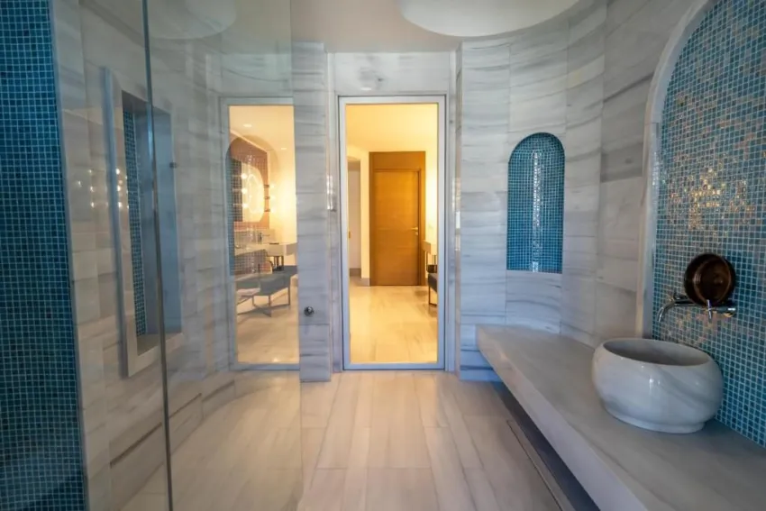 Lara Barut Collection 5*-11