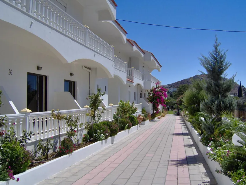 Varelis Hotel 2*-2