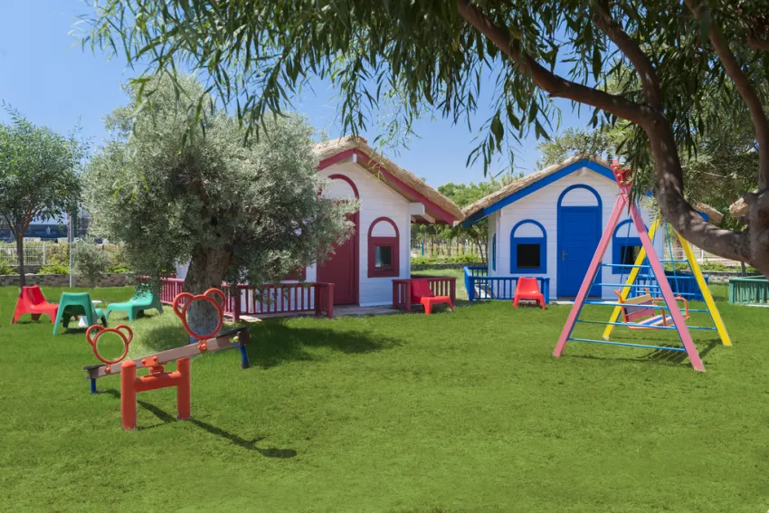 NOAH'S ARK DELUXE HOTEL & SPA  5*-41