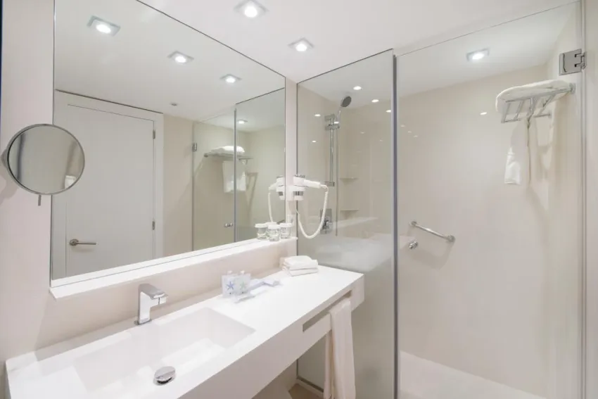 Iberostar Waves Cristina 4*-85