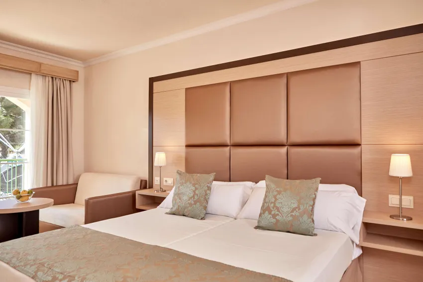 Zafiro Cala Mesquida 4*-27