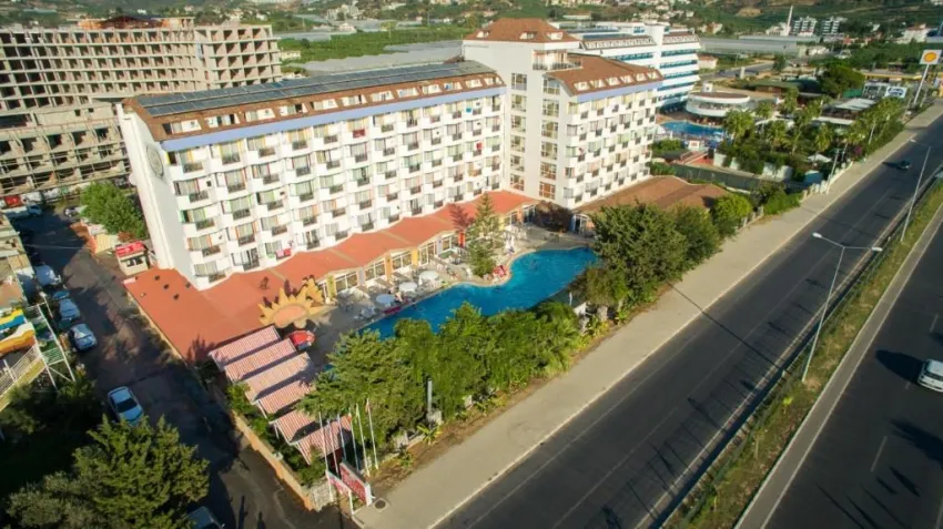 FIRST CLASS HOTEL  5*-3