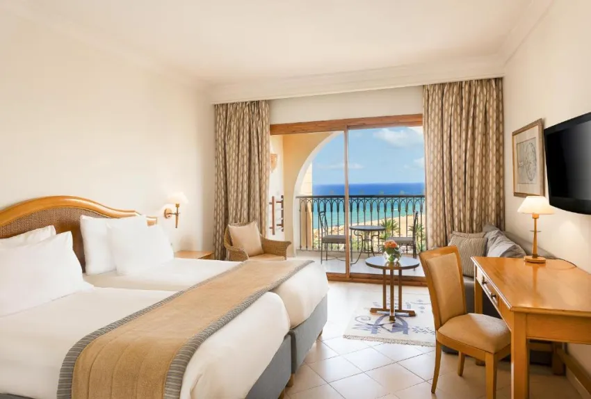 MOVENPICK RESORT & MARINE SPA  5*-9