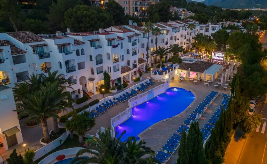 Holiday Center Apart 3*-26