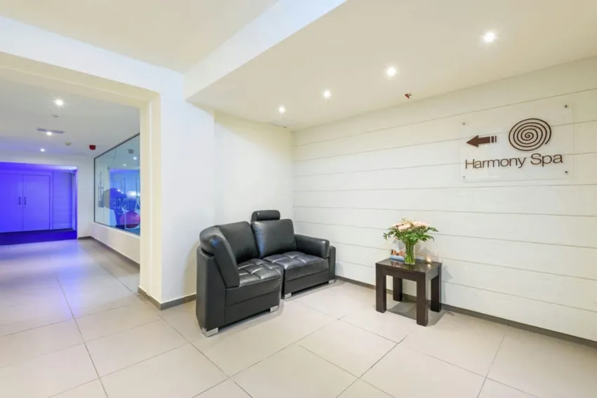 Melpo Antia Hotel & Suites 4*-8