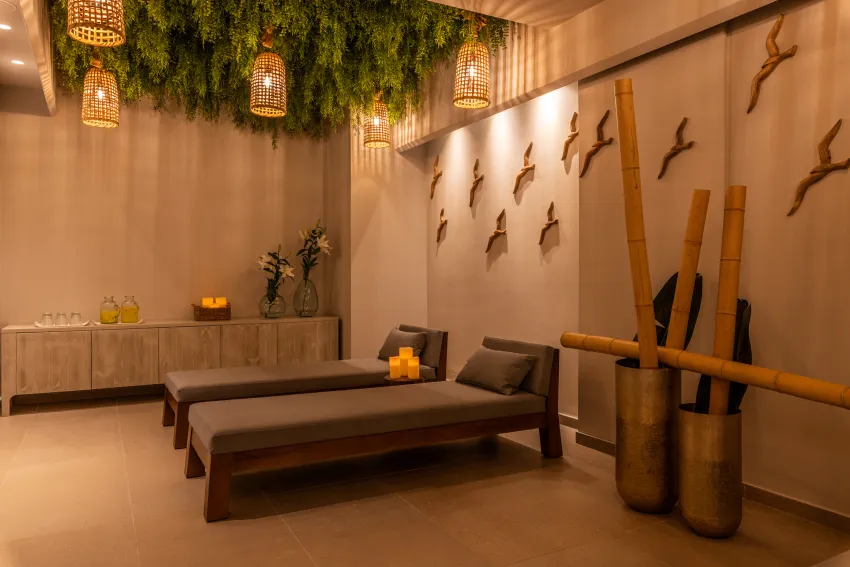 Nelia Beach Hotel 4*-95