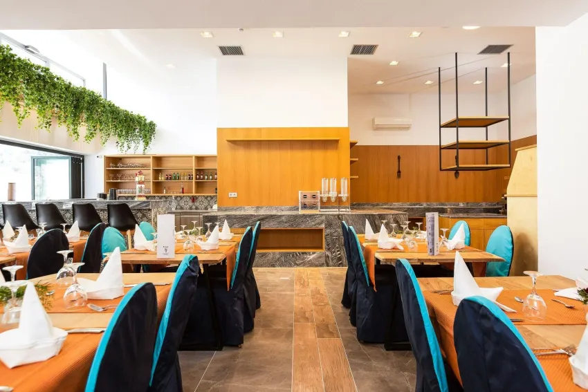 T Hotel Premium Suites 4*-5