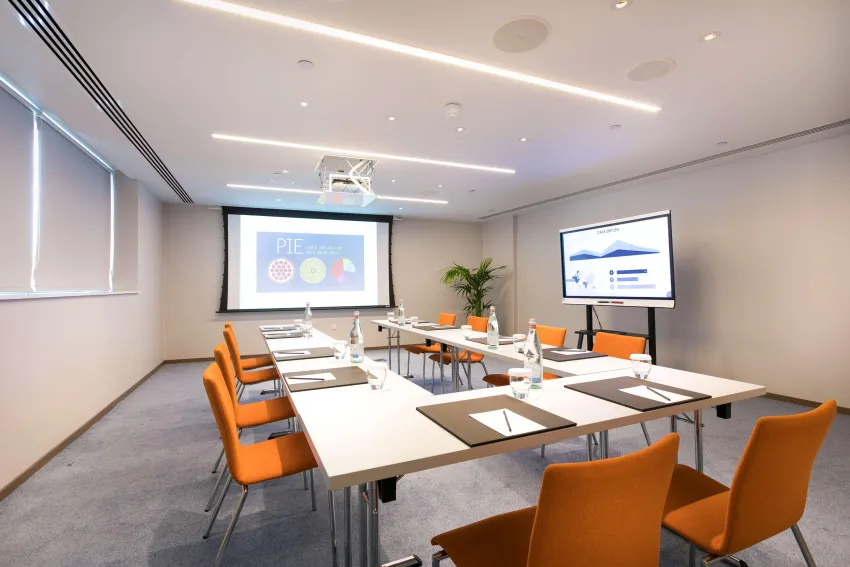 Radisson Blu Hotel Larnaca 5*-180