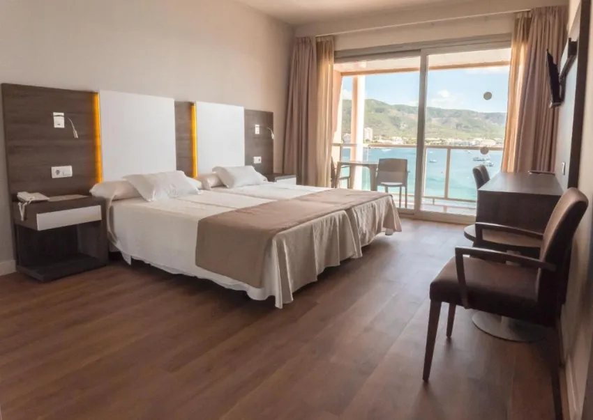 Seramar Comodoro Playa 4*-80