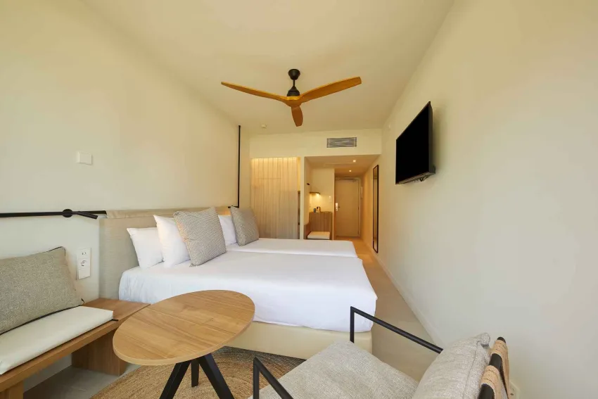 Hotel Inmood Aucanada 4*-4