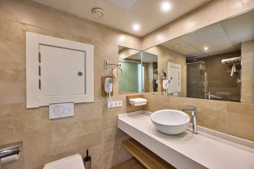 Ponent Mar App 4*-15