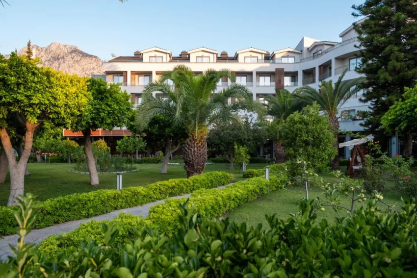 FAME RESIDENCE GOYNUK  4*-67