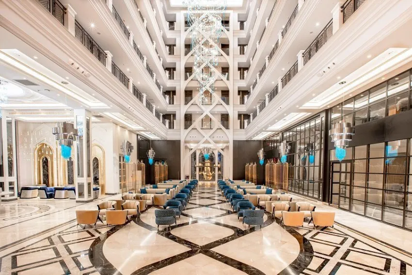 Serenity Queen Hotel 5*-5