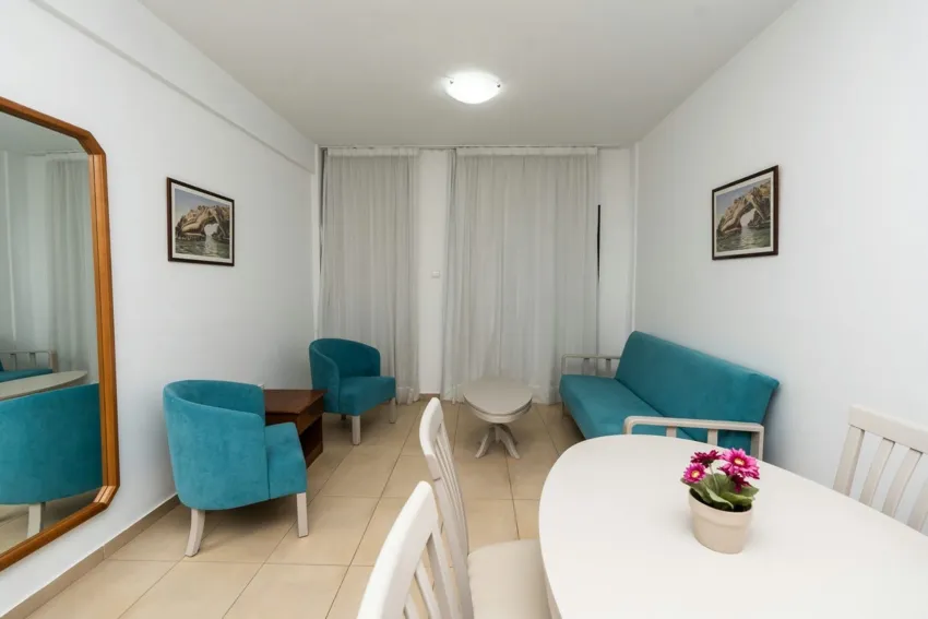 Flora Maria Boutique Hotel 2*-14