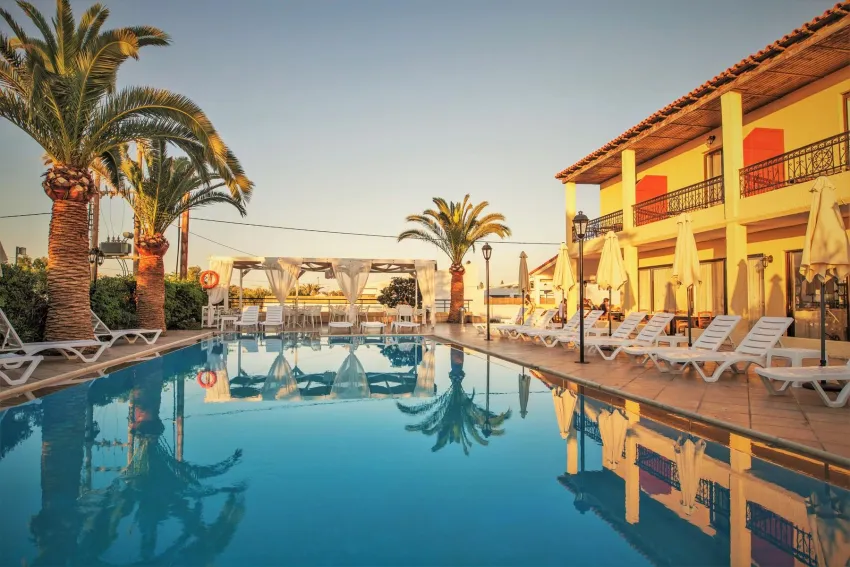 Creta Aquamarine 3*-11
