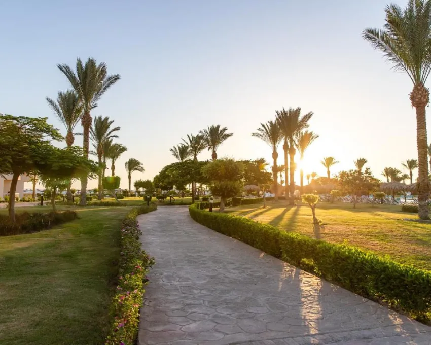 LONG BEACH RESORT  4*-110