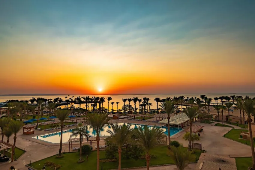 CONTINENTAL HOTEL HURGHADA  5*-15