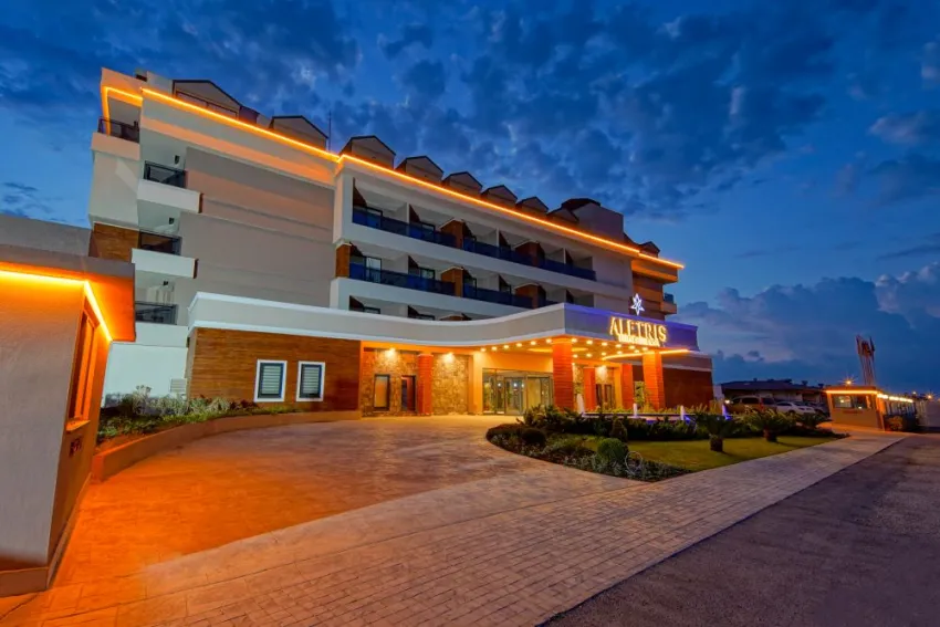 ALETRIS DELUXE HOTEL & SPA  5*-2