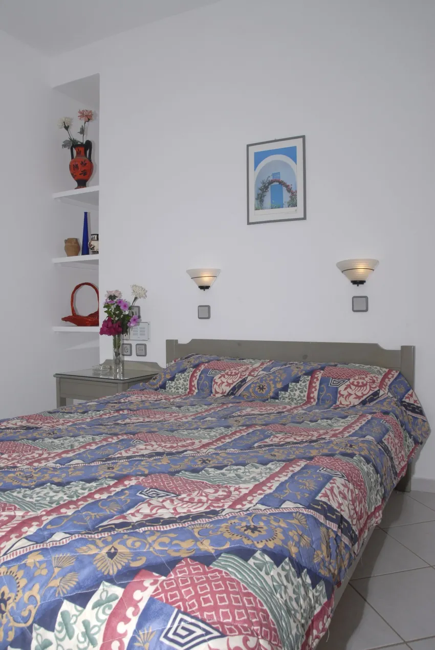 Sunshine Garden Apartments 2*-15