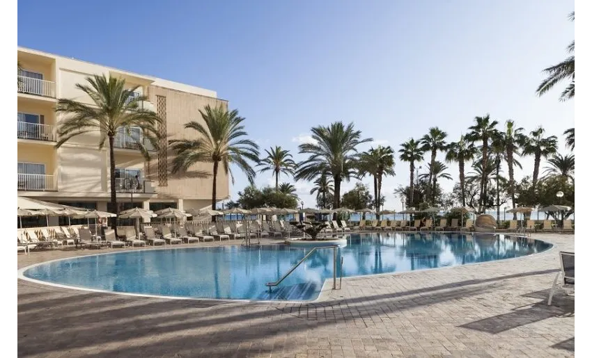 CM Castell De Mar 5*-11