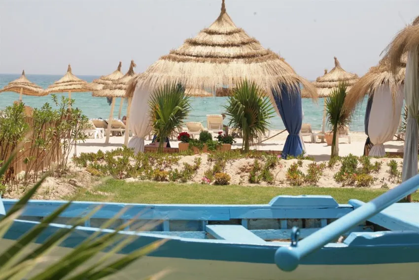 ALHAMBRA THALASSO  5*-9