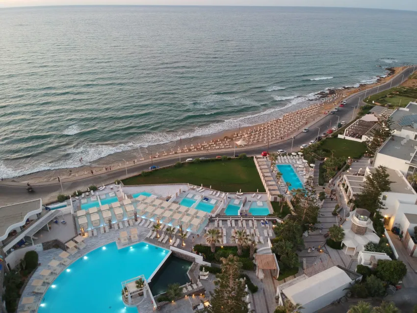 The Island Hotel 5*-2