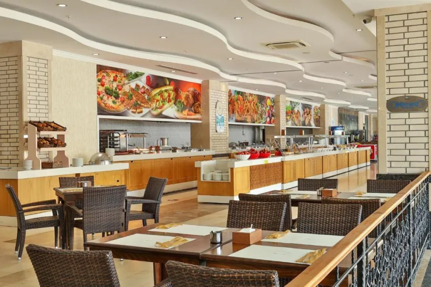 CRYSTAL WATERWORLD RESORT & SPA  5*-4