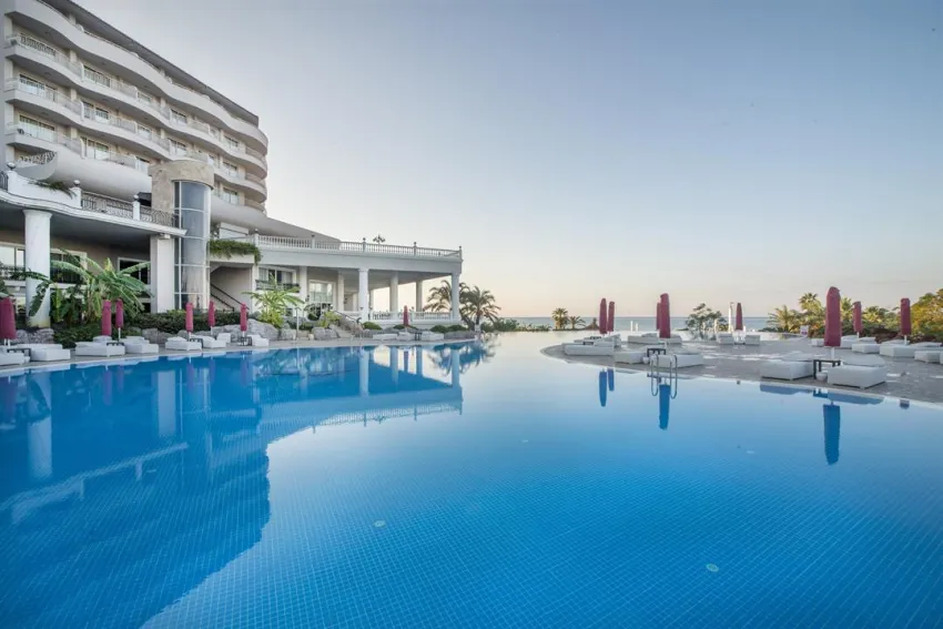 STARLIGHT RESORT SPECIAL ROOMS  5*-11