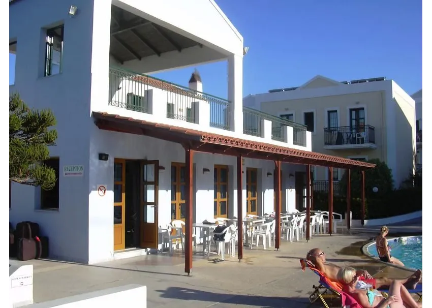 Camari Garden Hotel Apartments 3*-15