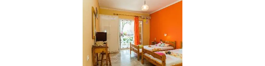 Roussas Studios and Apartments 2*-19