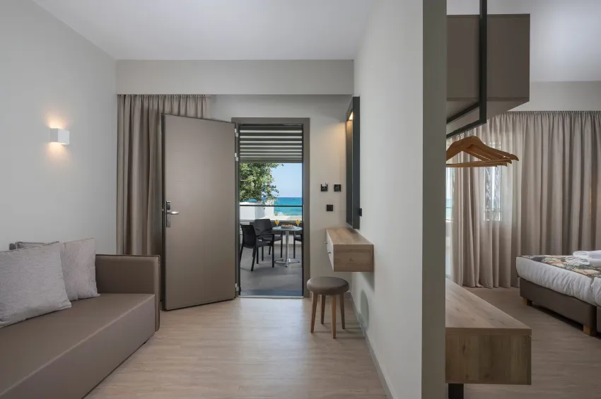 Mare Blue and Suites 4*-3