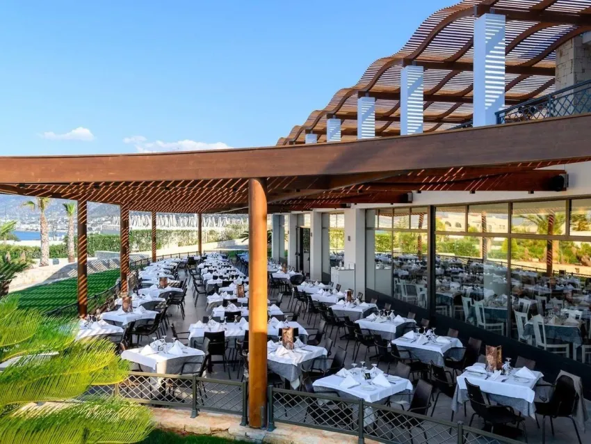 Grand Hotel Holiday Resort 4*-12