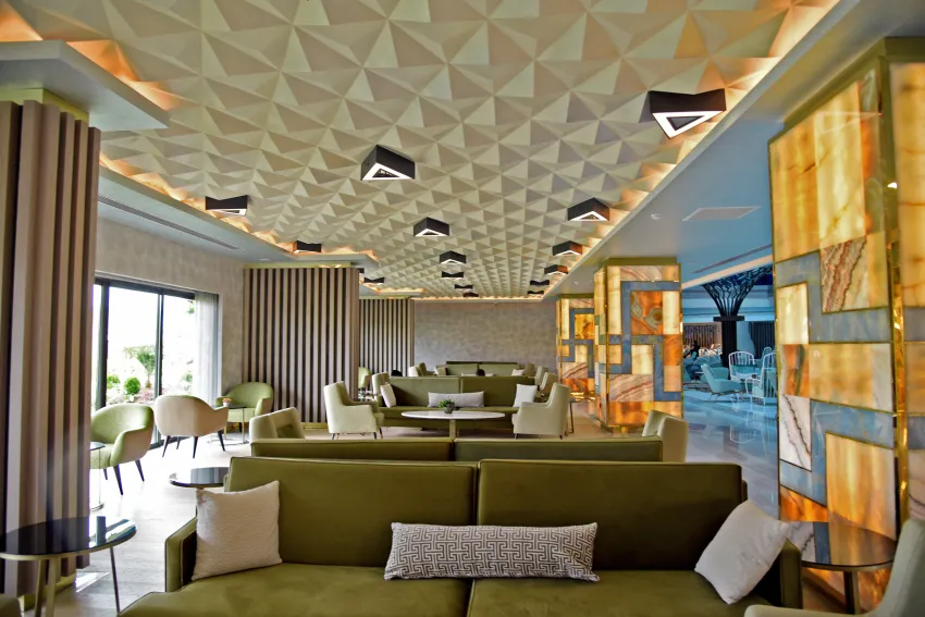 Royal Wings Hotel 5*-5