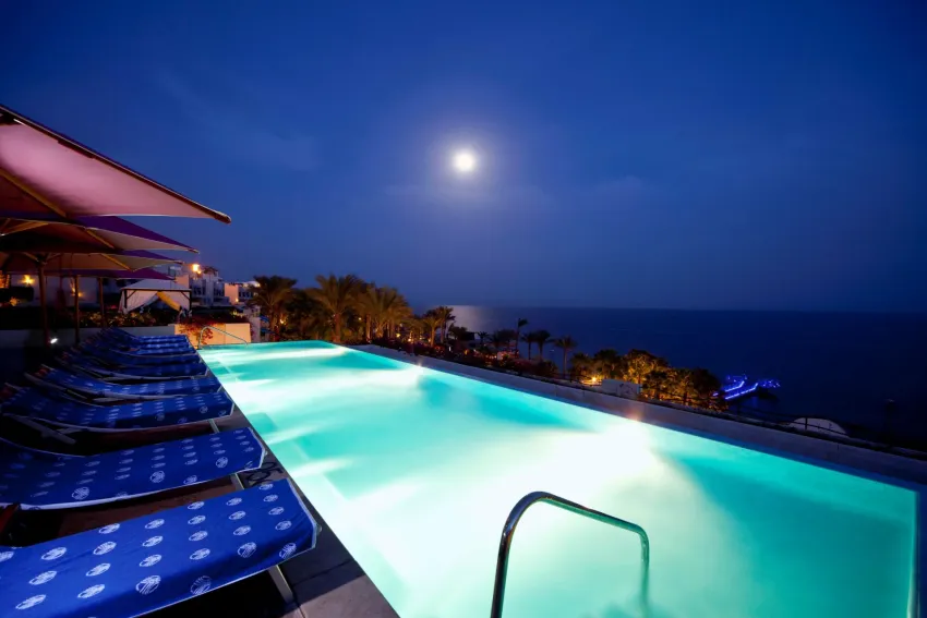 Grand Rotana Resort & Spa 5*-10