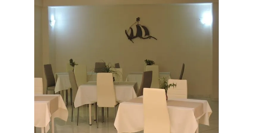 Golden Rose Suites 4*-12