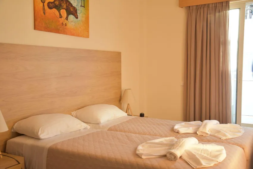 International Hotel 3*-8