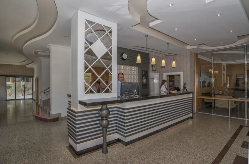 Riviera Hotel & Spa 4*-2