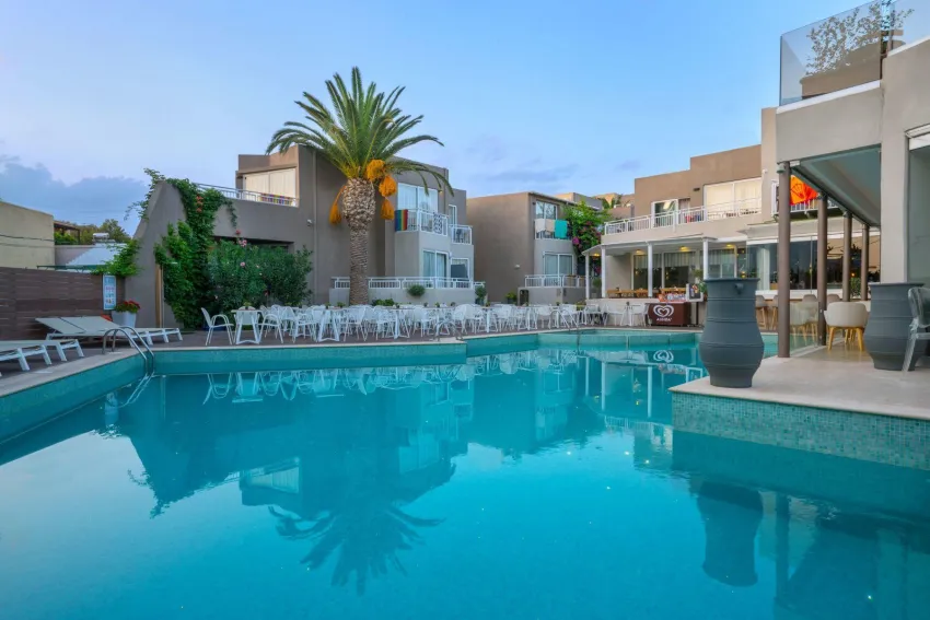 Nefeli Hotel 4*-1
