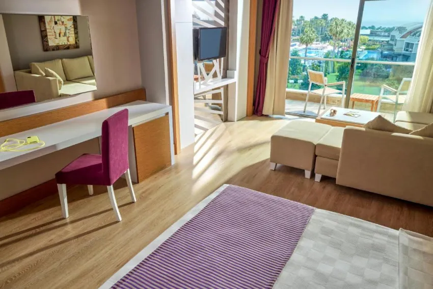 JACARANDA LUXURY RESORT  5*-48