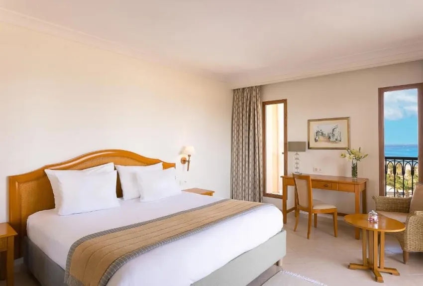 MOVENPICK RESORT & MARINE SPA  5*-11