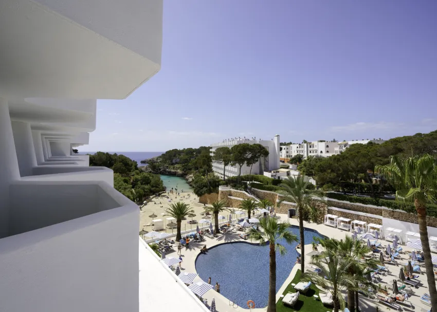 Aluasoul Mallorca Resort 4*-5