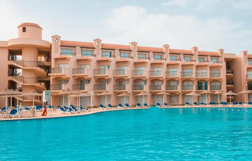 Pyramisa Sahl Hasheesh Beach Resort 5*-10