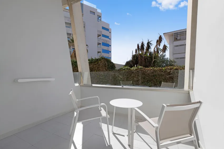 Fontanellas Playa Aparthotel 4*-130