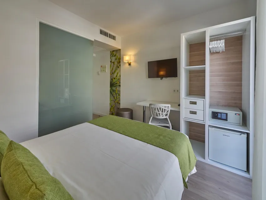 BQ Amfora Beach 4*-7